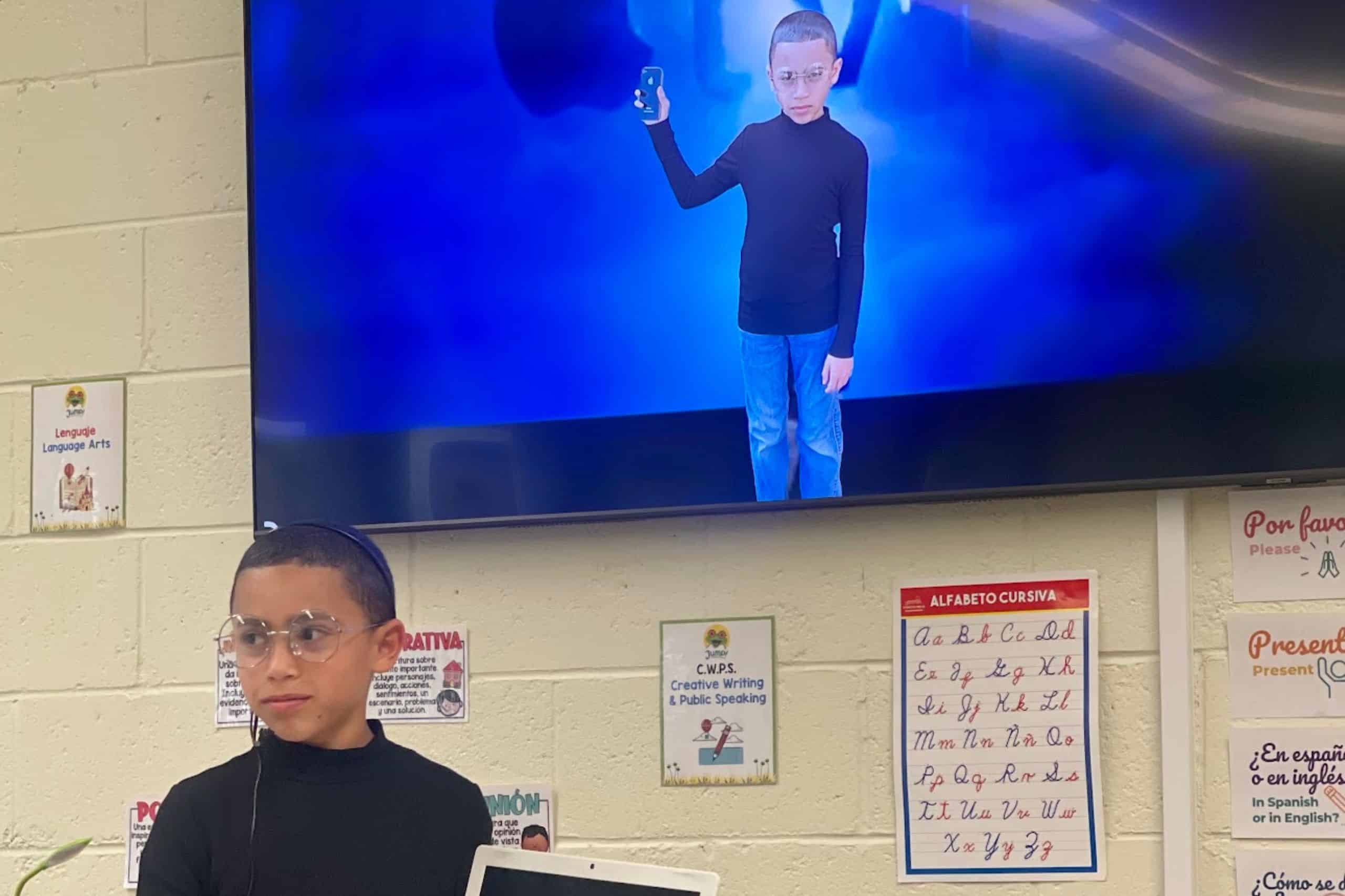 OnScreen Historical Visionaries at Jump Immersion School